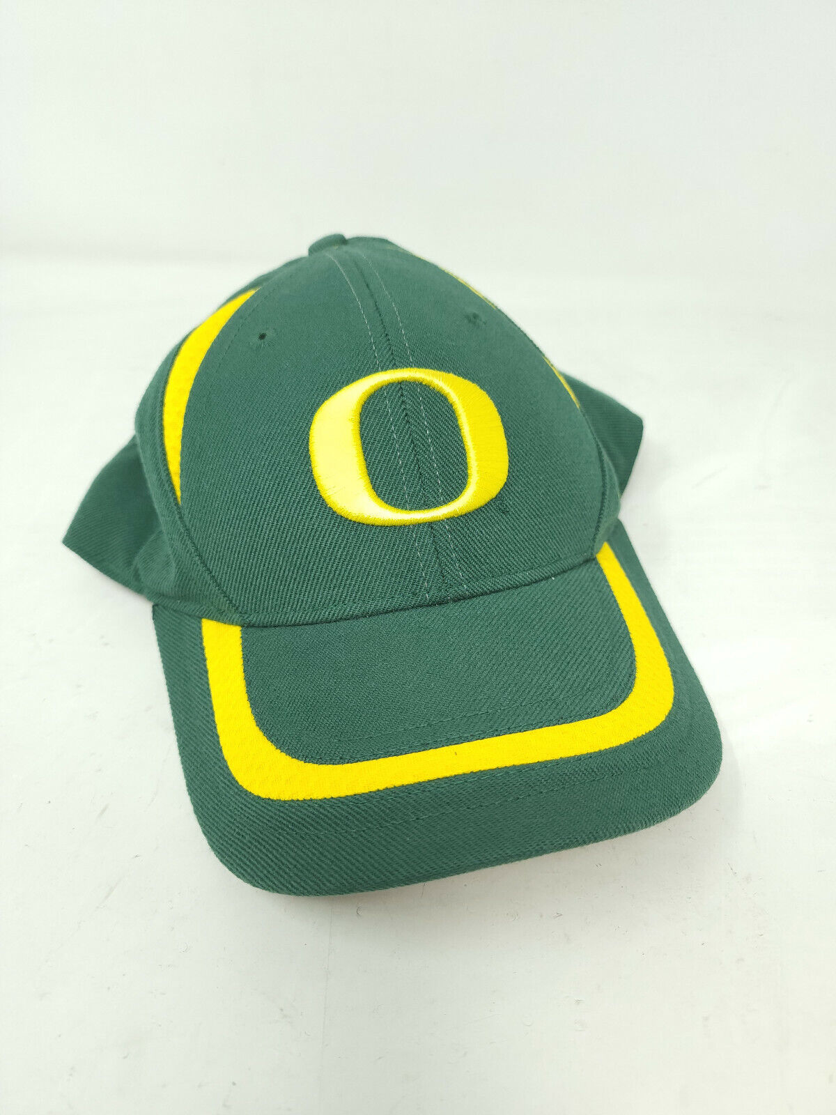 Nike OREGON DUCKS Cap Hat Embroidered Team Apparel University U of O Legacy