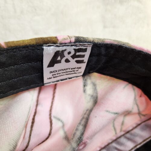 A&E Duck Dynasty Womans Pink Camo Hat Strapback