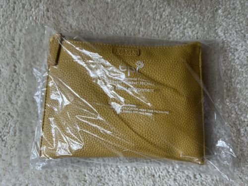 Eva Air x Furla Premium Economy Amenity Bag