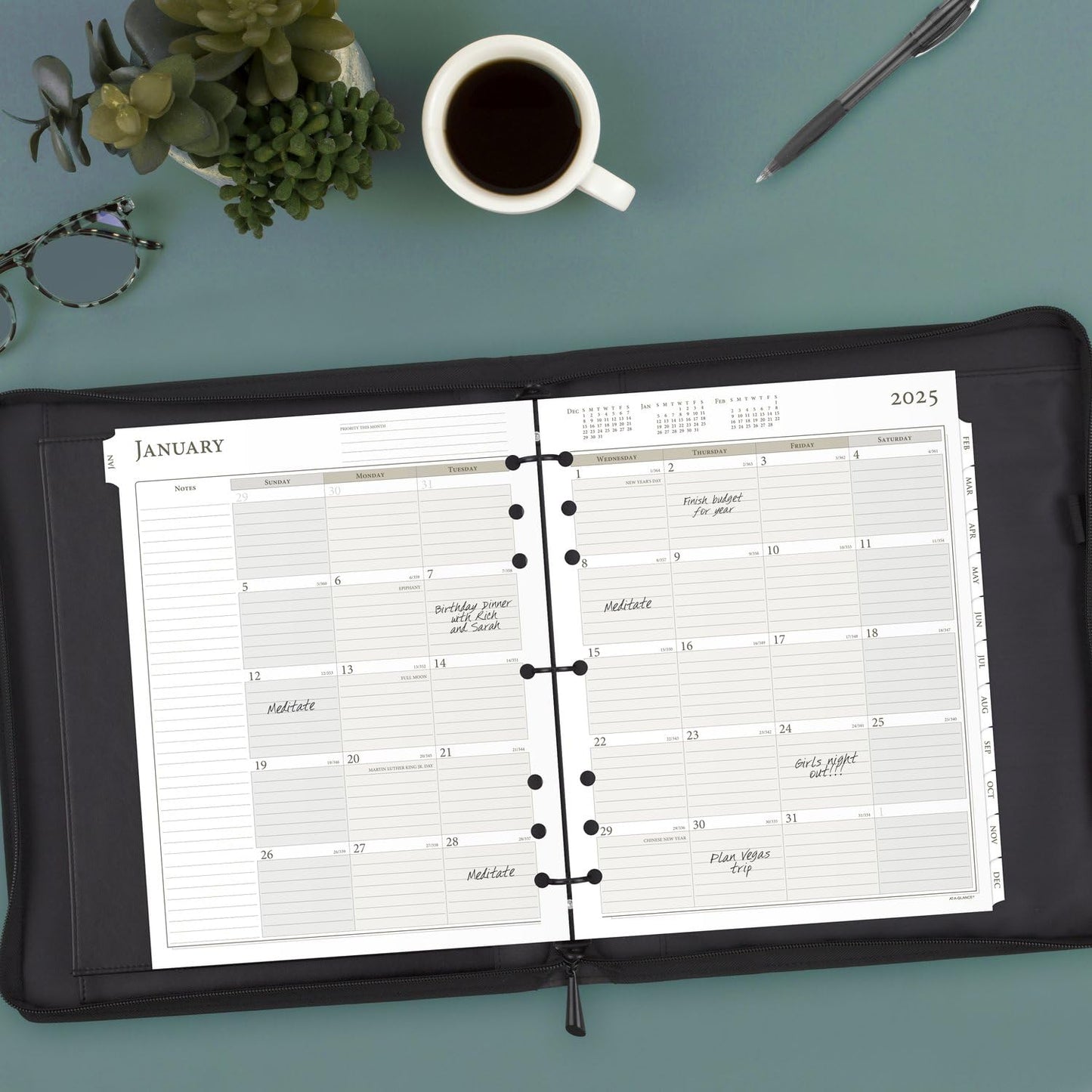 AT-A-GLANCE 2025 Planner Refill, Monthly, 8-1/2" x 11", Folio Size 5, Loose-Leaf (491-685-25)