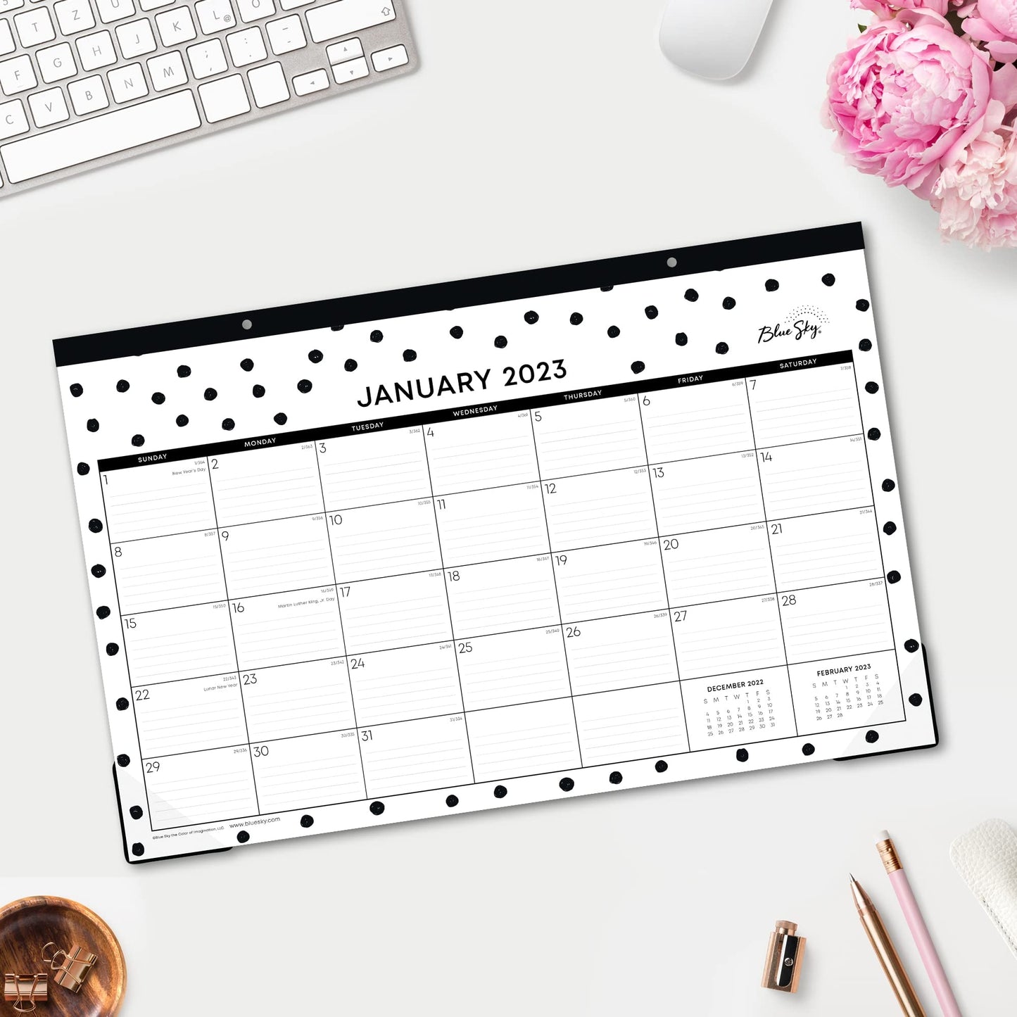 Blue Sky� Monthly Desk Pad Planning Calendar, 17" x 11", Deelie, January To December 2023, 138912