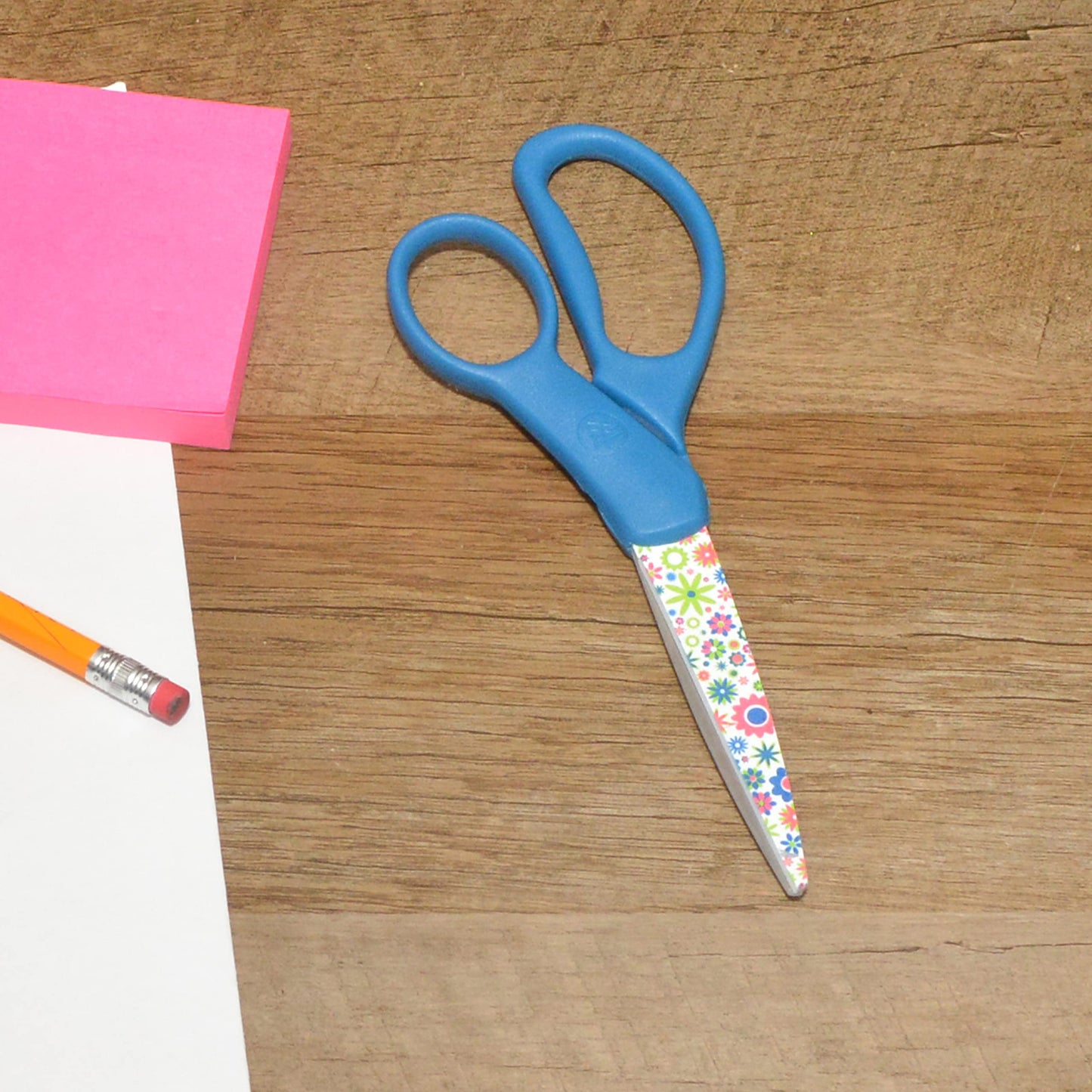 Westcott 7" Fun/Fashion Student Scissors, standart, Assorted
