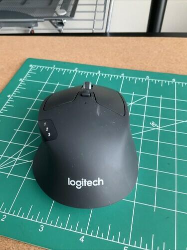 Logitech M720 Multi-Device Wireless Mouse Hyper-Fast Scrolling NO USB DONGLE