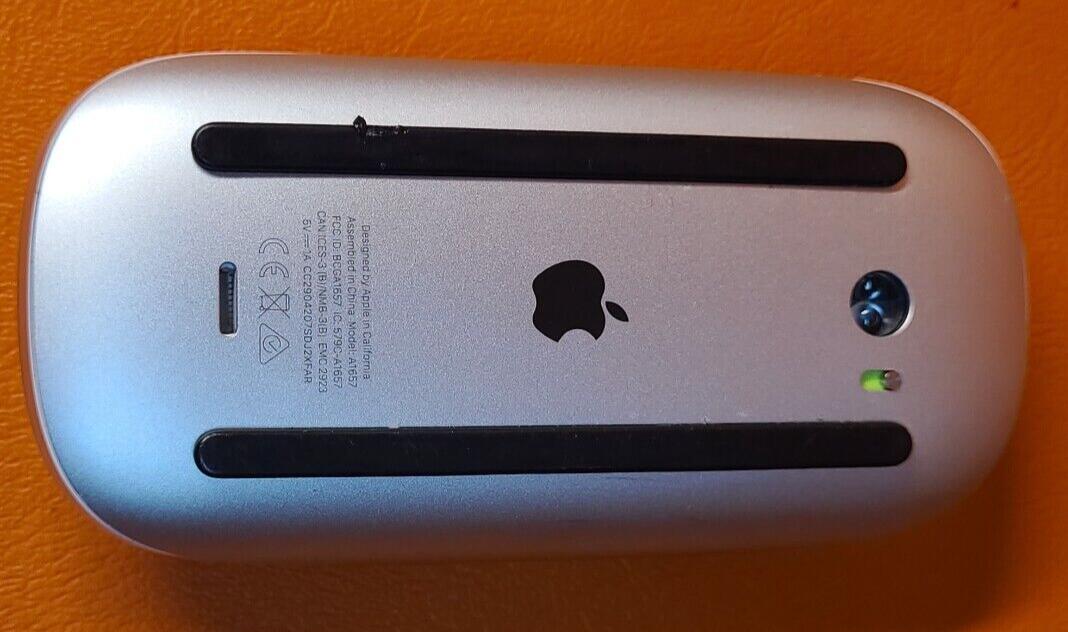 Genuine Apple Magic Mouse - White Multi-Touch Surface A1657 *Working*