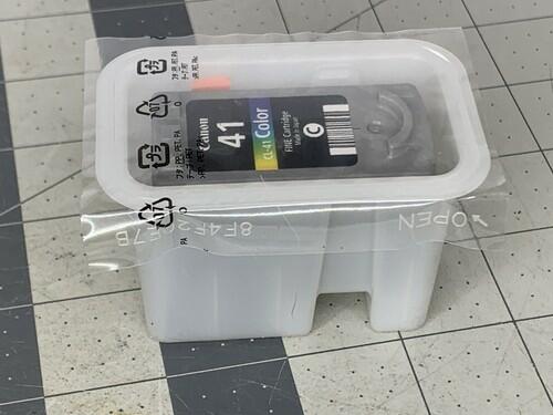 Genuine OEM Canon CL-41 Color Ink Printer Cartridge Sealed (L2)