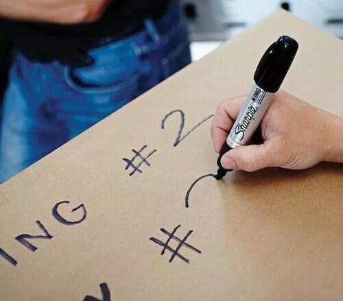 Sharpie KING SIZE Permanent Marker Large Chisel Tip (LOT OF 3) Brand New Black