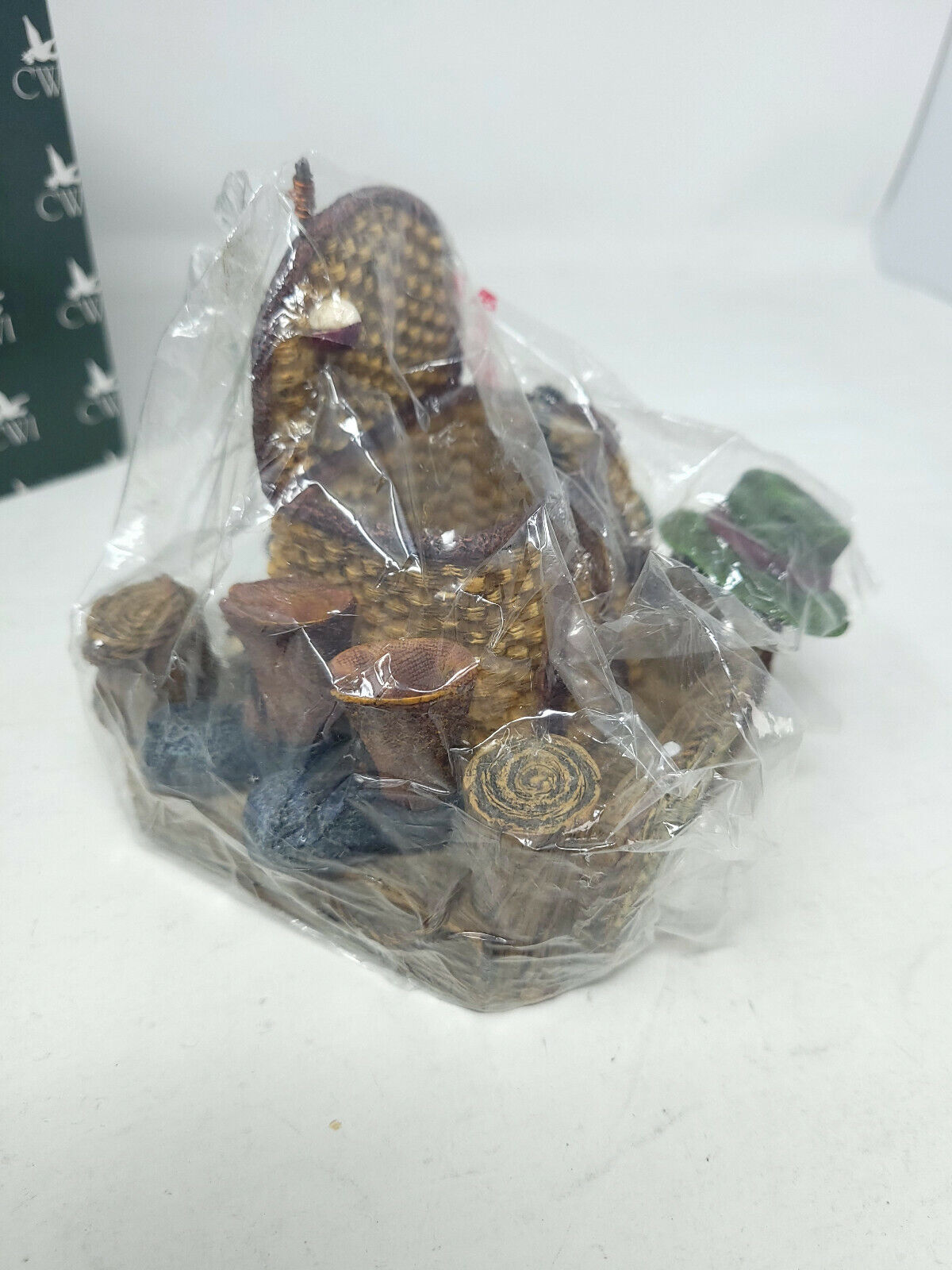 Christian World, Inc. "Fishers of men Collection" - MH 202 Pencil Cup - OPEN BOX