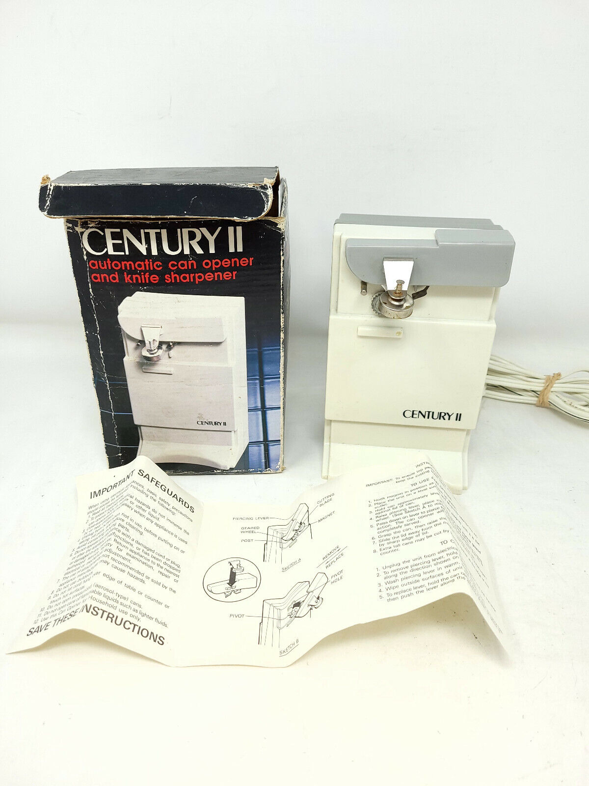 Century II Automatic Electric Can Opener - Vintage with box