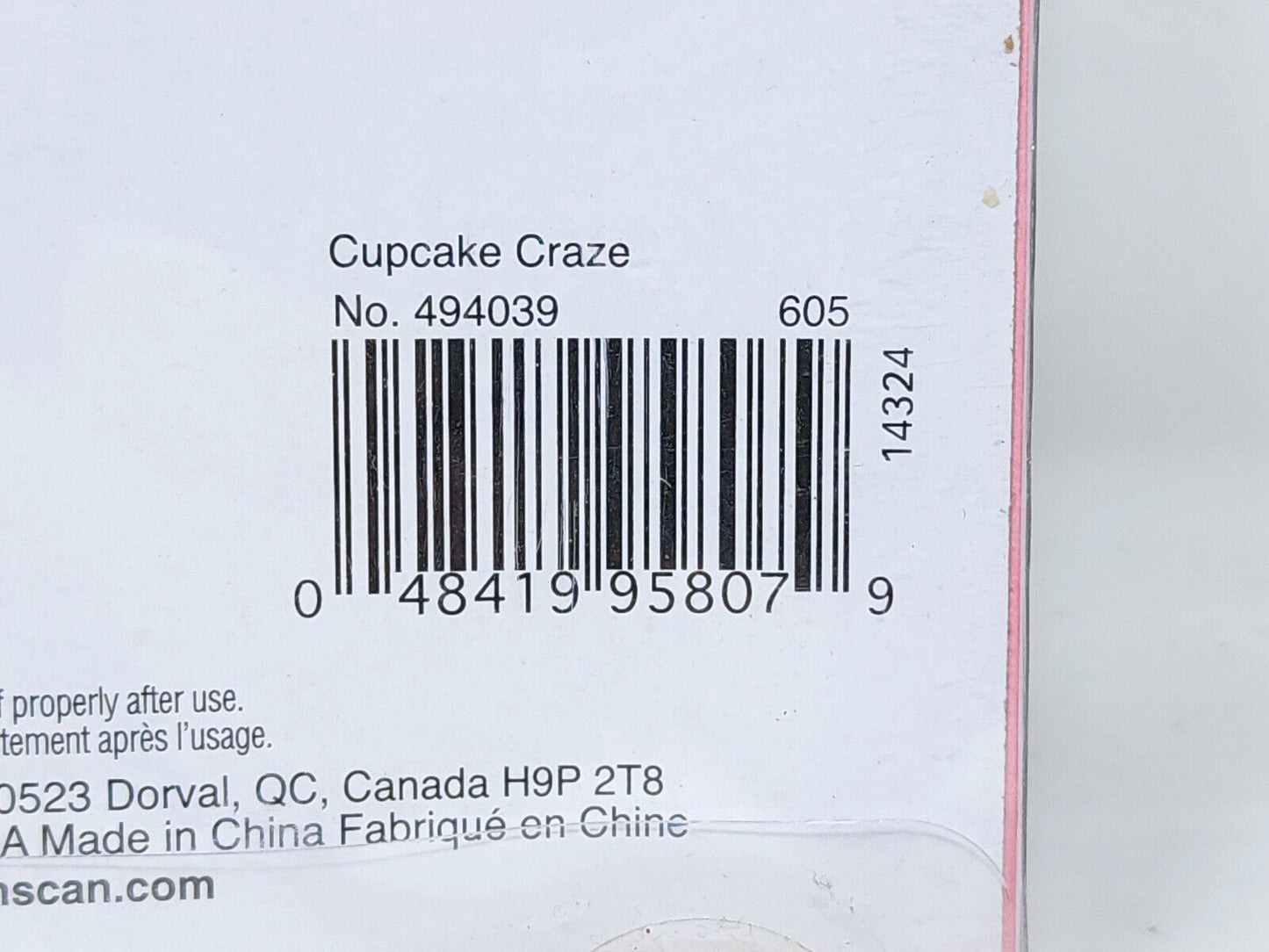 16 PACK Cards & ENVELOPES INVITATIONS - Blank - 5" x 6.5" - Cupcake- NEW