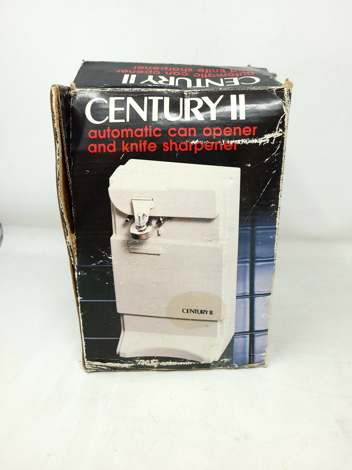 Century II Automatic Electric Can Opener - Vintage with box