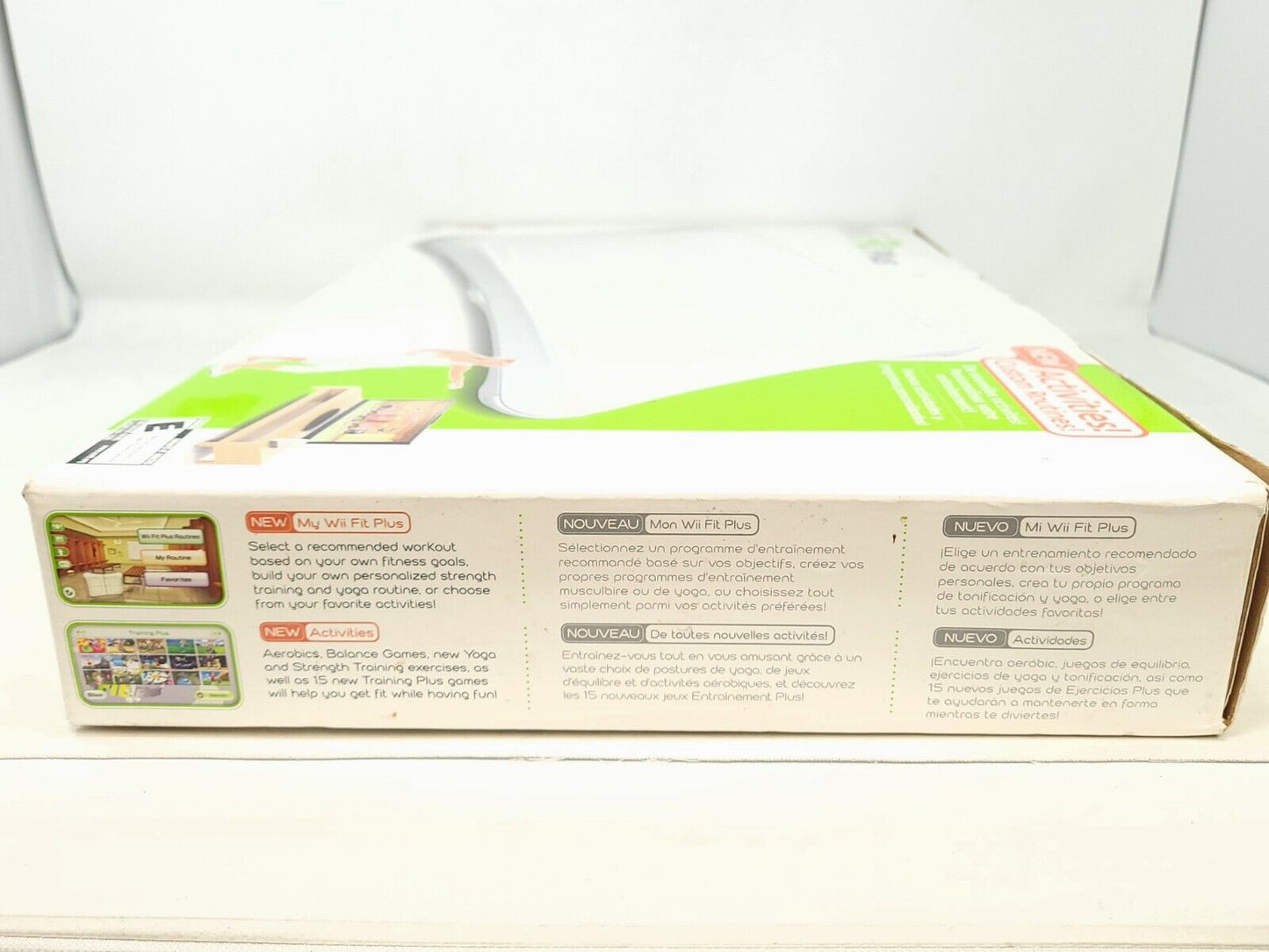 Nintendo Wii Fit Plus with Balance Board - Silicone Grip -CASE- Complete In Box