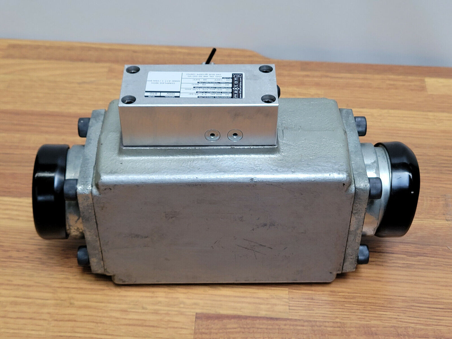 Maxton OSV STD Elevator Safety Shutoff Valve - New without box