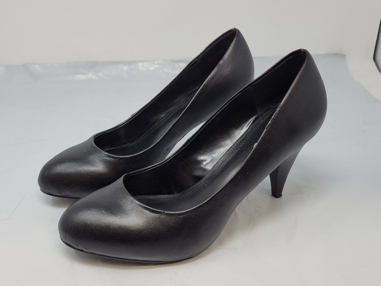 ALDO Womens Black Leather Heels SHOE US 6M-EUR 36 - Pre-owned
