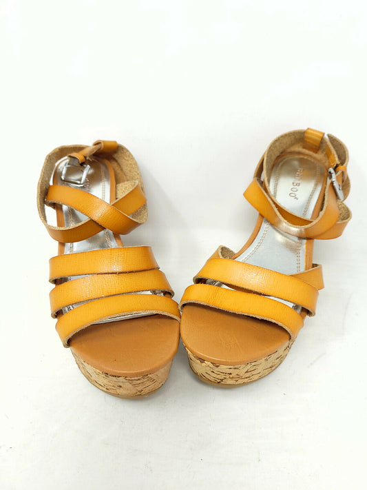 Bamboo PIPPA 18 Platform Shoes with Tan Straps - Size 6.5 - New with Tags