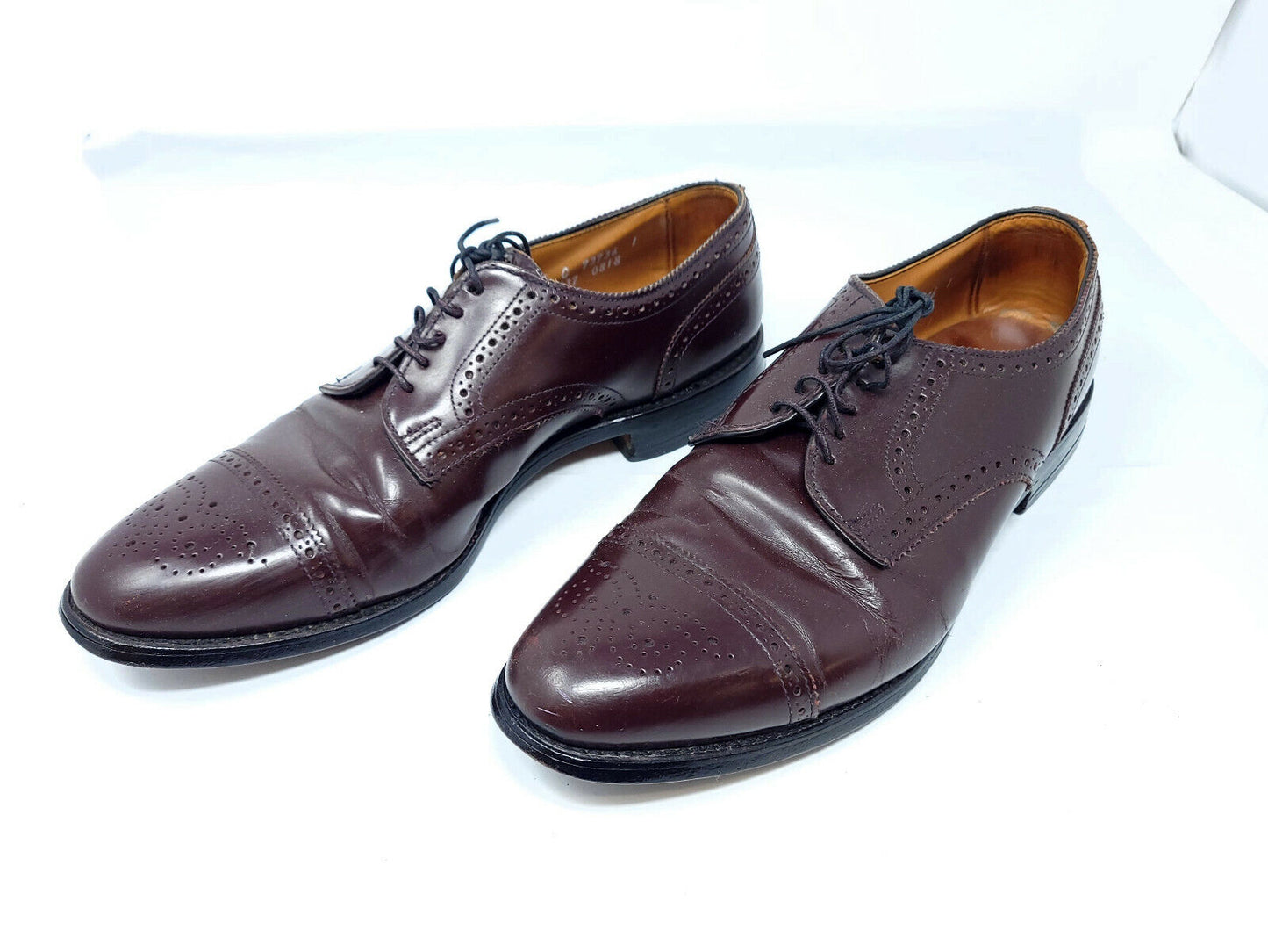 Allen Edmonds Sanford shoes Burgundy Leather Size 10.5 C - 73736 - Pre-owned