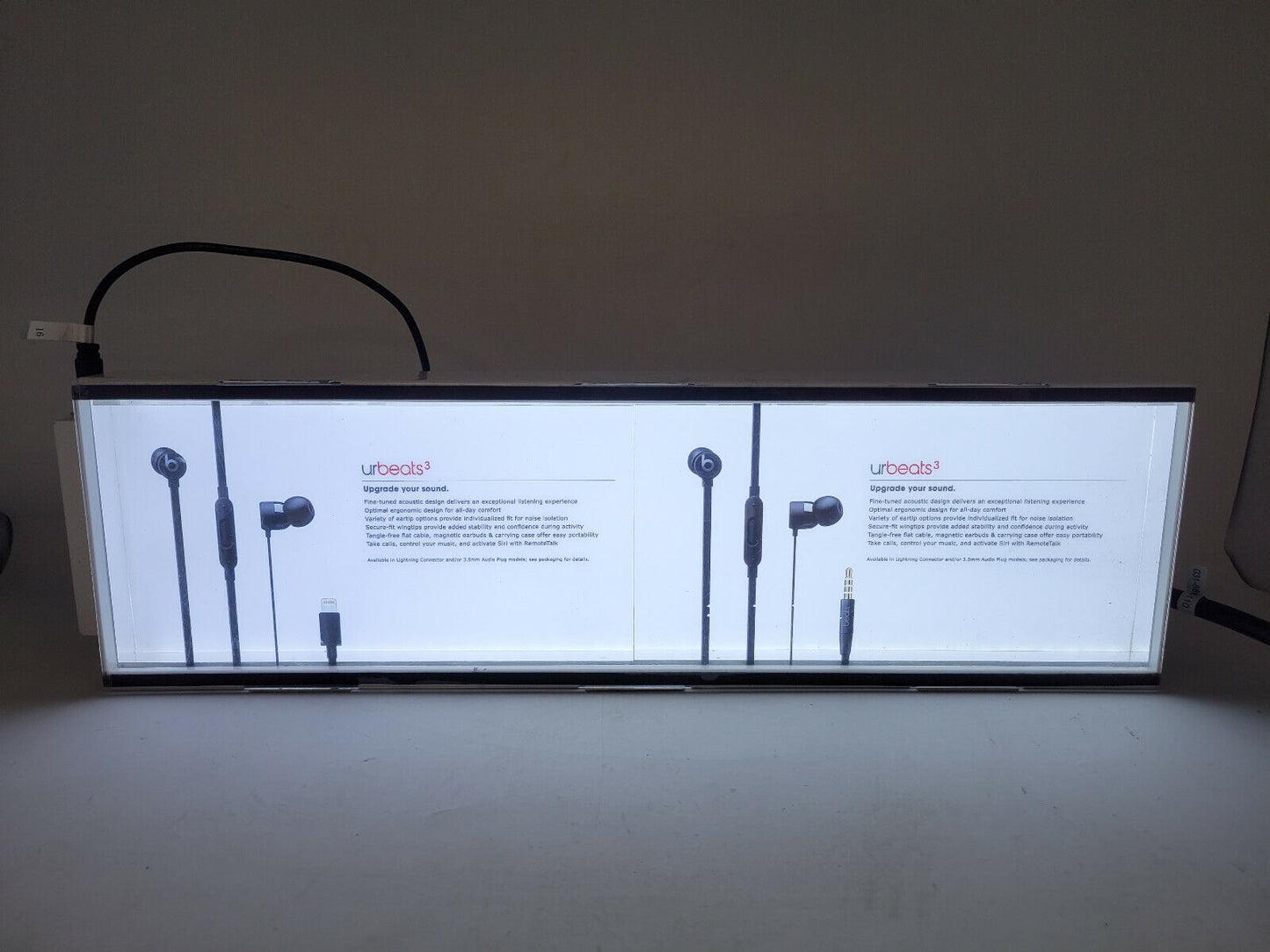 Beats Kiosk display - Light up Beats earbud piece - 20x6x2 - 12V