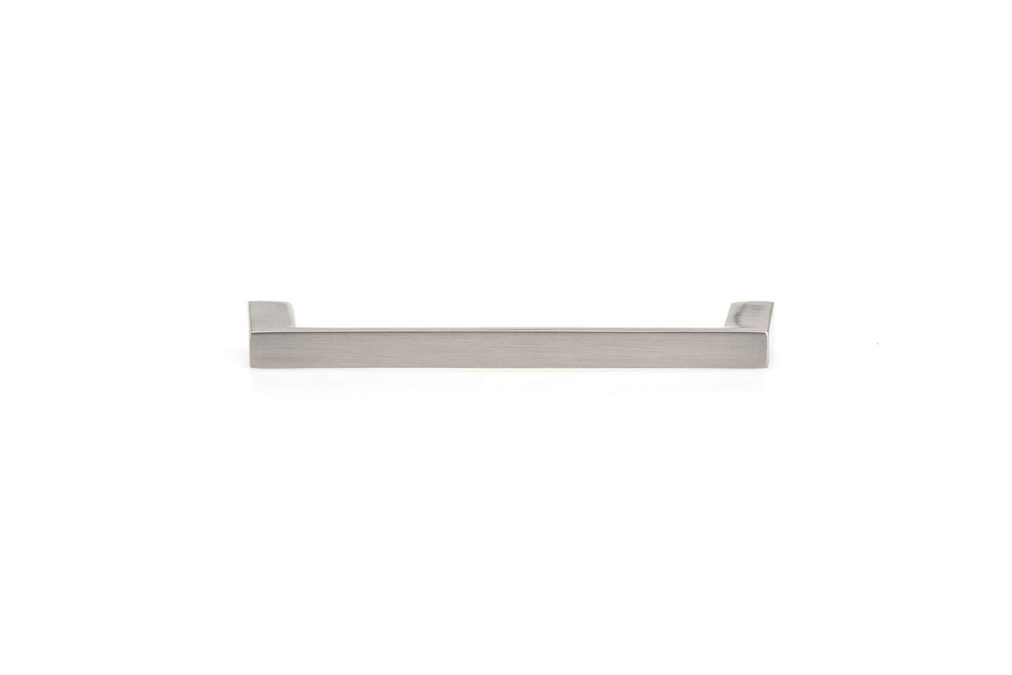 Richelieu BP1076900 Richelieu BP1076 4 Inch Center to Center Handle Cabinet Pull