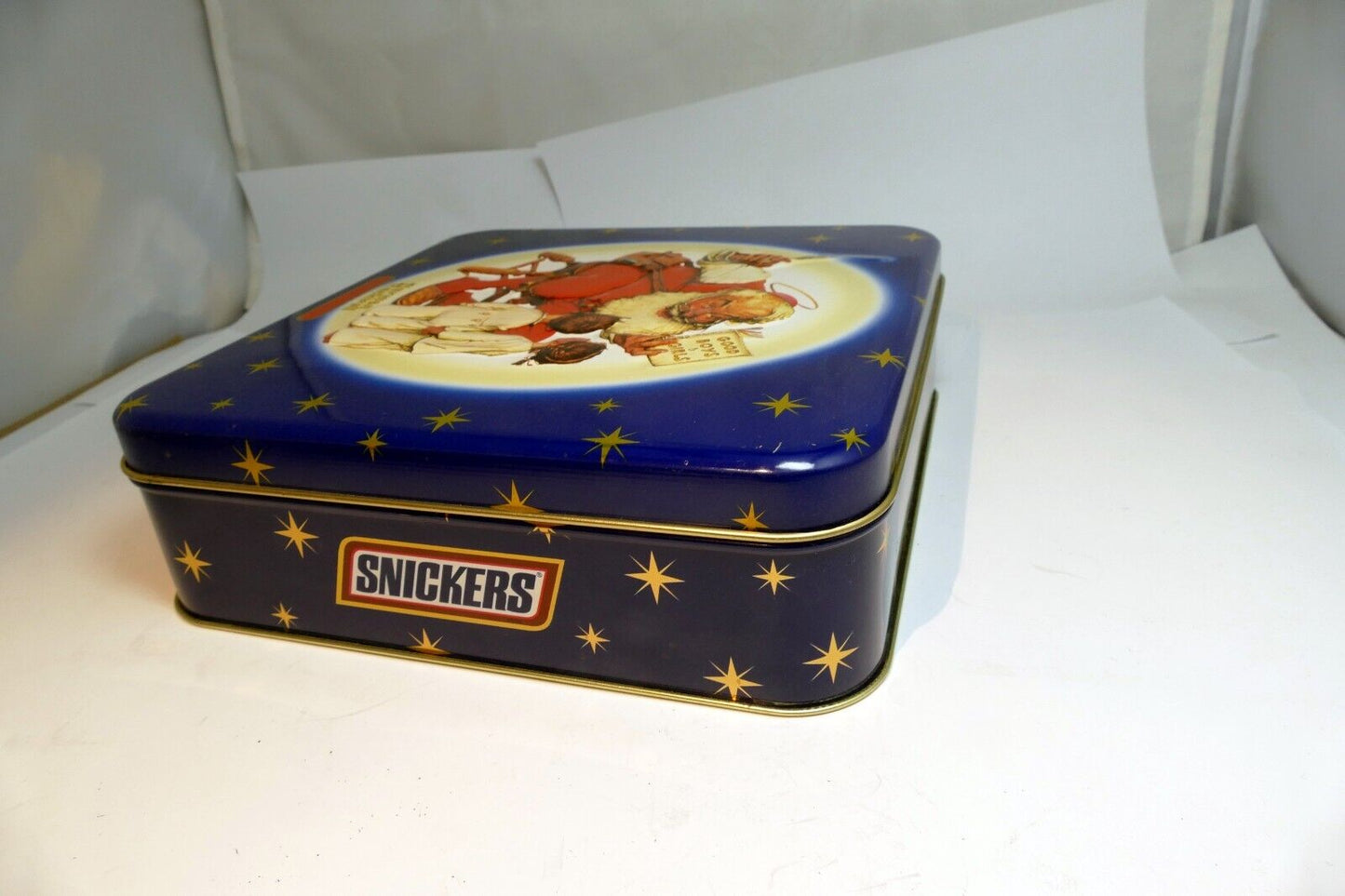 Snickers Christmas Eve Tin empty container Santa Claus with Good boys girls book