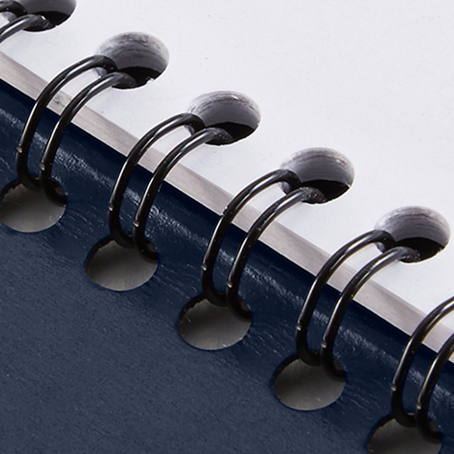 AT-A-GLANCE 2025 Appointment Book Planner, Weekly, 8-1/4" x 11", Large, Quarter-Hourly, Navy (709502025)