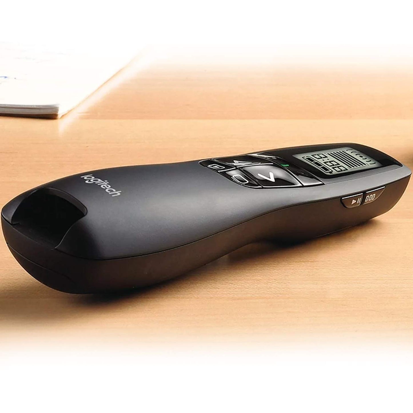 Logitech Professional Presenter R800 with Green Laser Pointer Model 910-001350