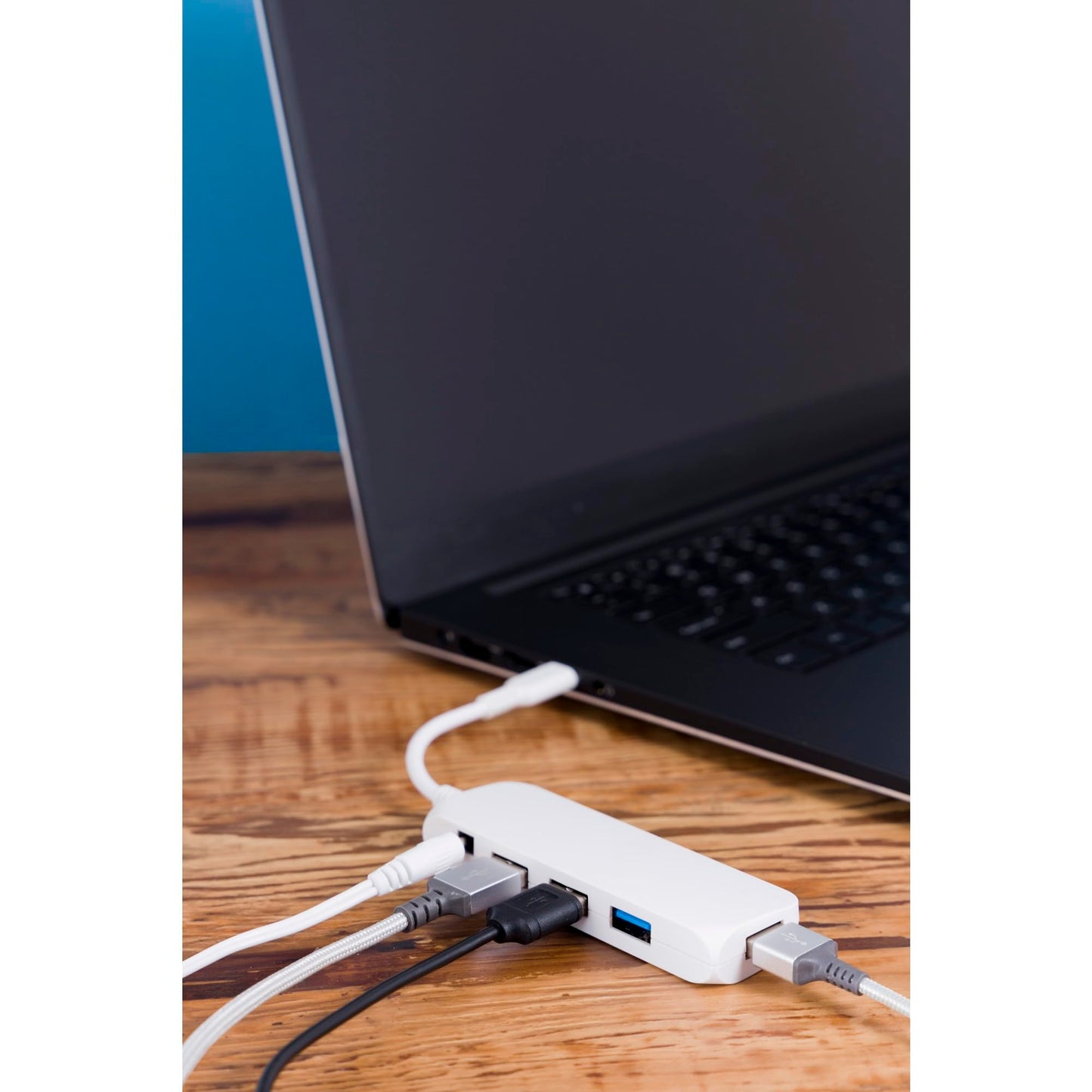 Ativa® 4-Port USB-C 3.0 Hub, White, 41508