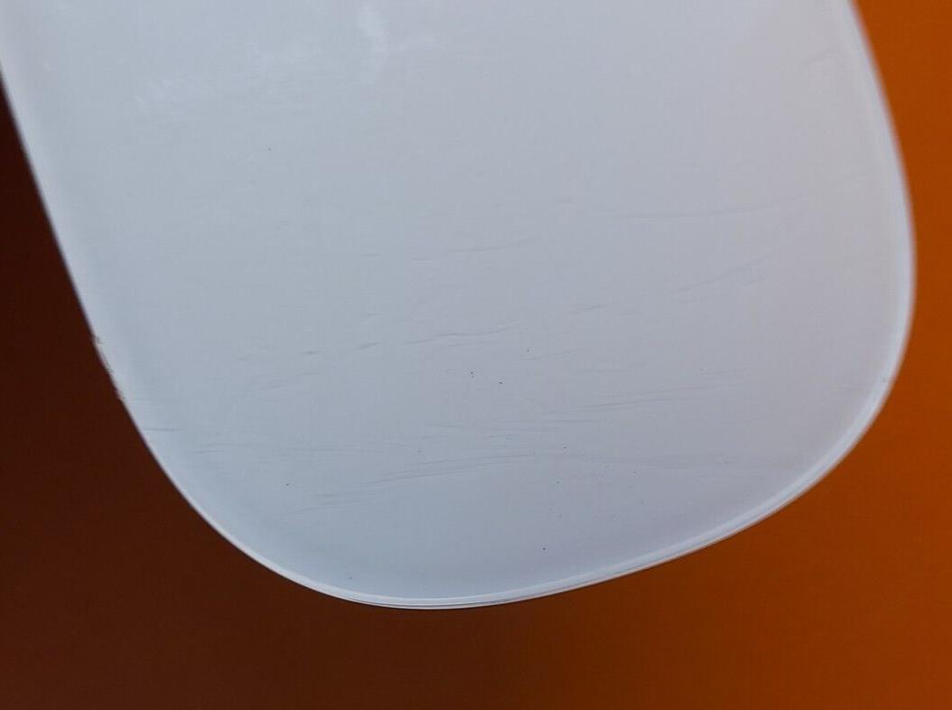 Genuine Apple Magic Mouse - White Multi-Touch Surface A1657 *Working*