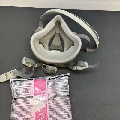3M 2091 NIOSH P100 Particulate Filter - 2 Count With Half Face Mask