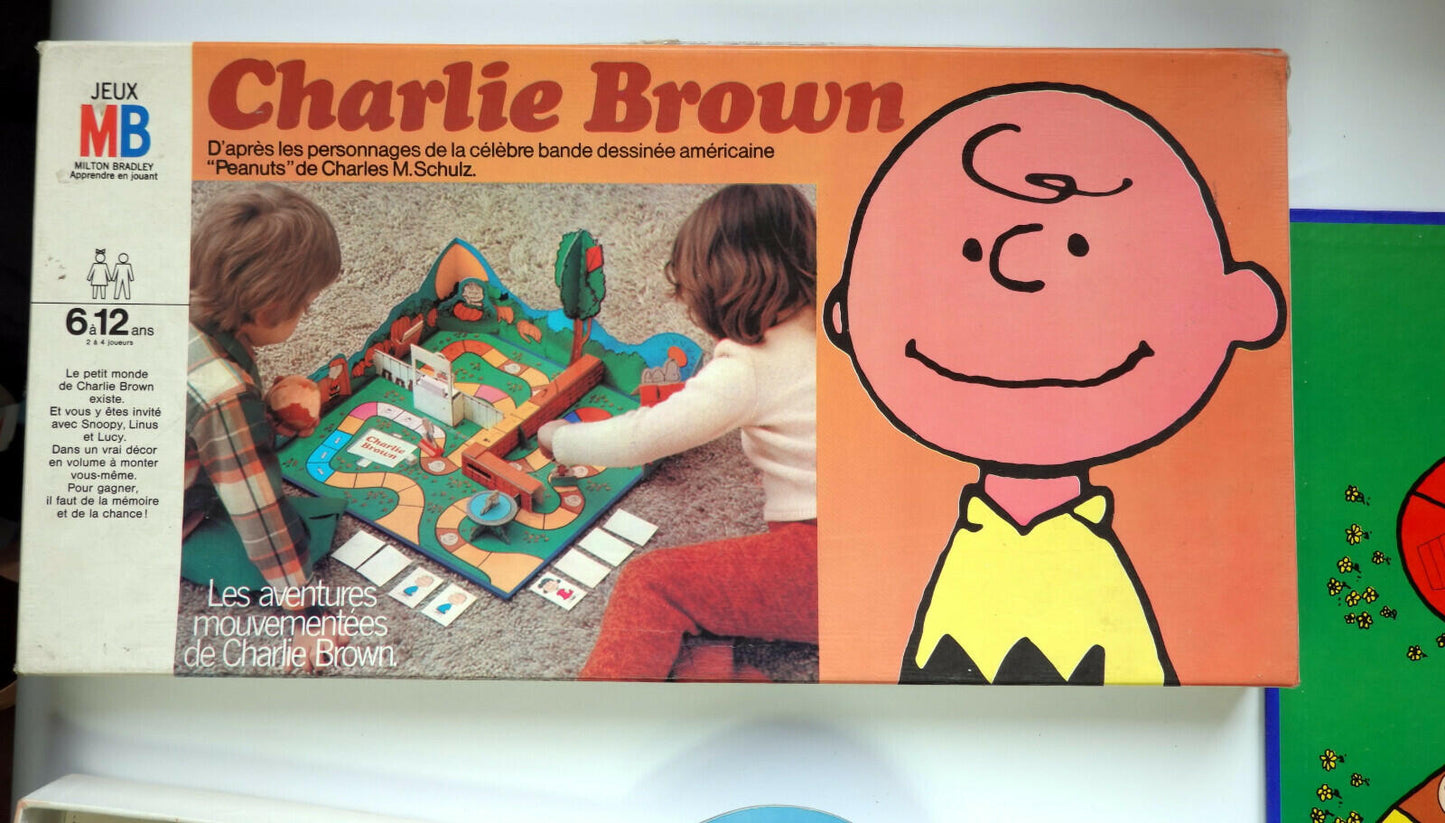 Charlie Brown Snoopy Peanuts MB Game Volume Decor 1971 UFS M. Schulz