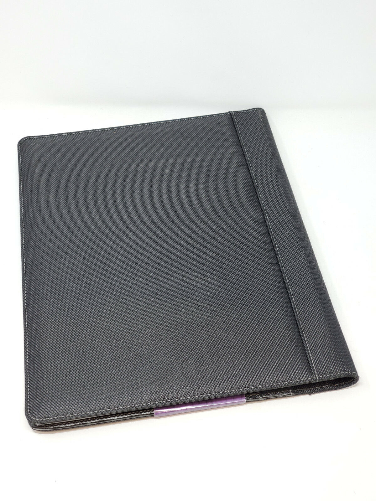 Foray Bi-Fold Padfolio Portfolio Black -2 Internal pockets- 8 1/2 x 11 Brand New