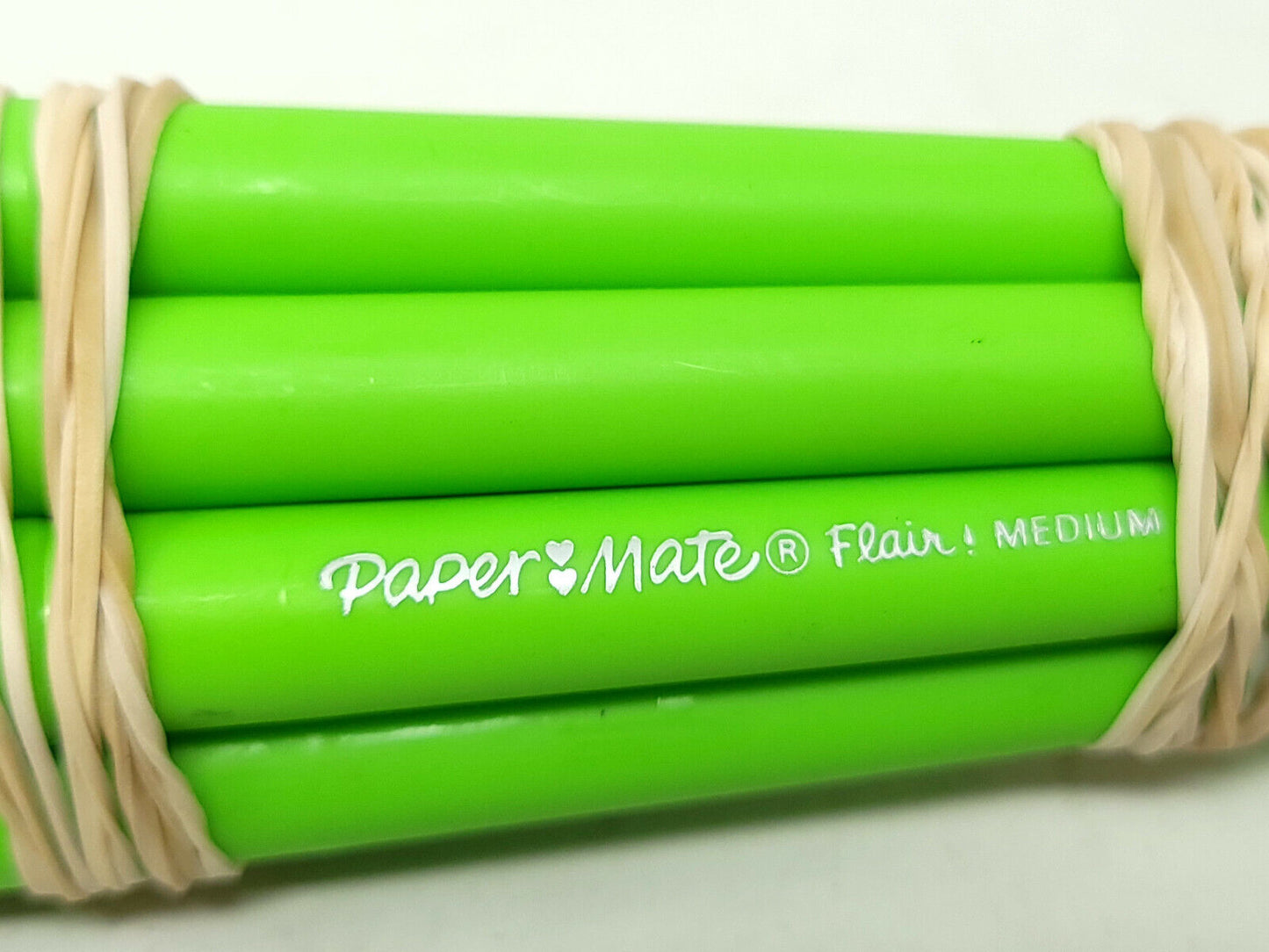 Lot of 8x PAPER MATE 1865871 FLAIR PEN MED LIME - New